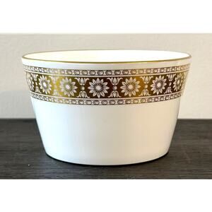Wedgwood Bone China "Marguerite" Open Sugar Bowl
